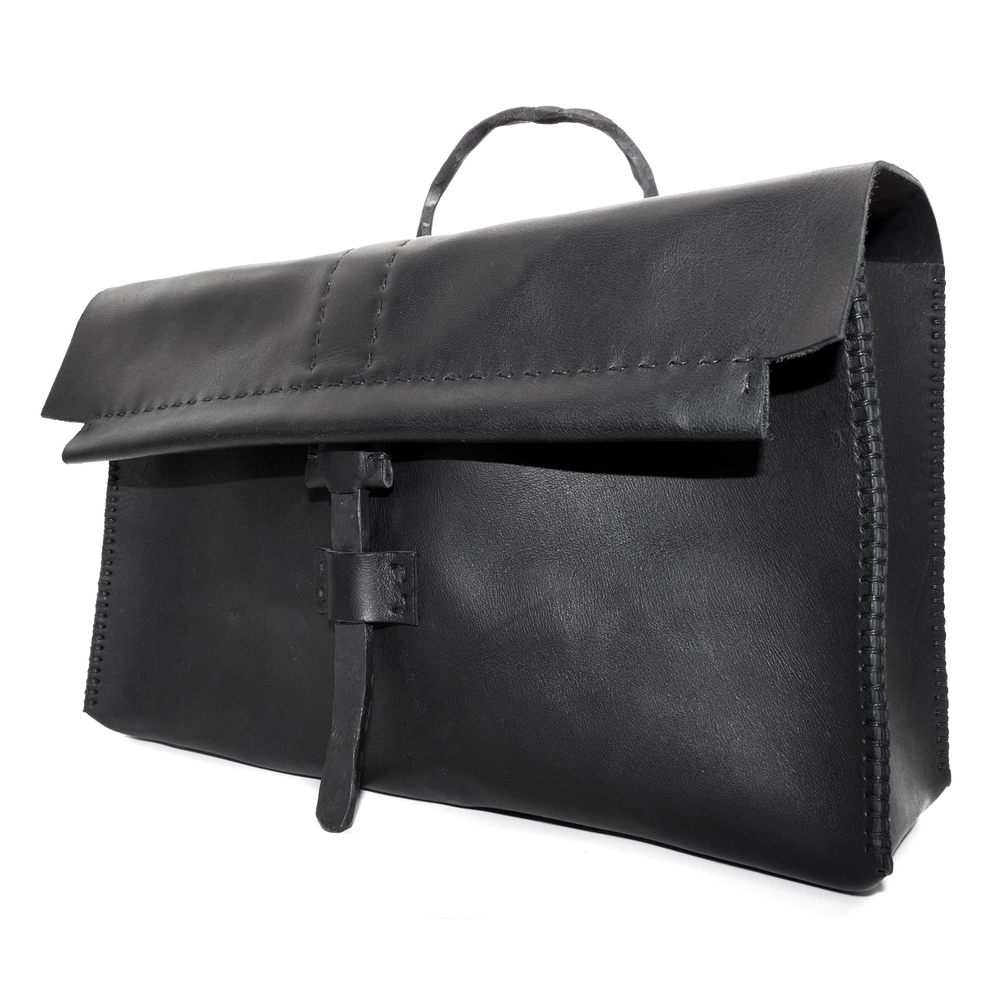 meticulously hand sewn, the washed horse leather landscape shoulder bag is crafted from a single piece pattern and features a minimal silhouette, an object dye treatment, tonal linen stitching and hand forged iron hardware. a large iron ring acts as a handle and an anchor for the detachable strap. the cross body bag is available to buy online from avant garde designer atelierskn.com