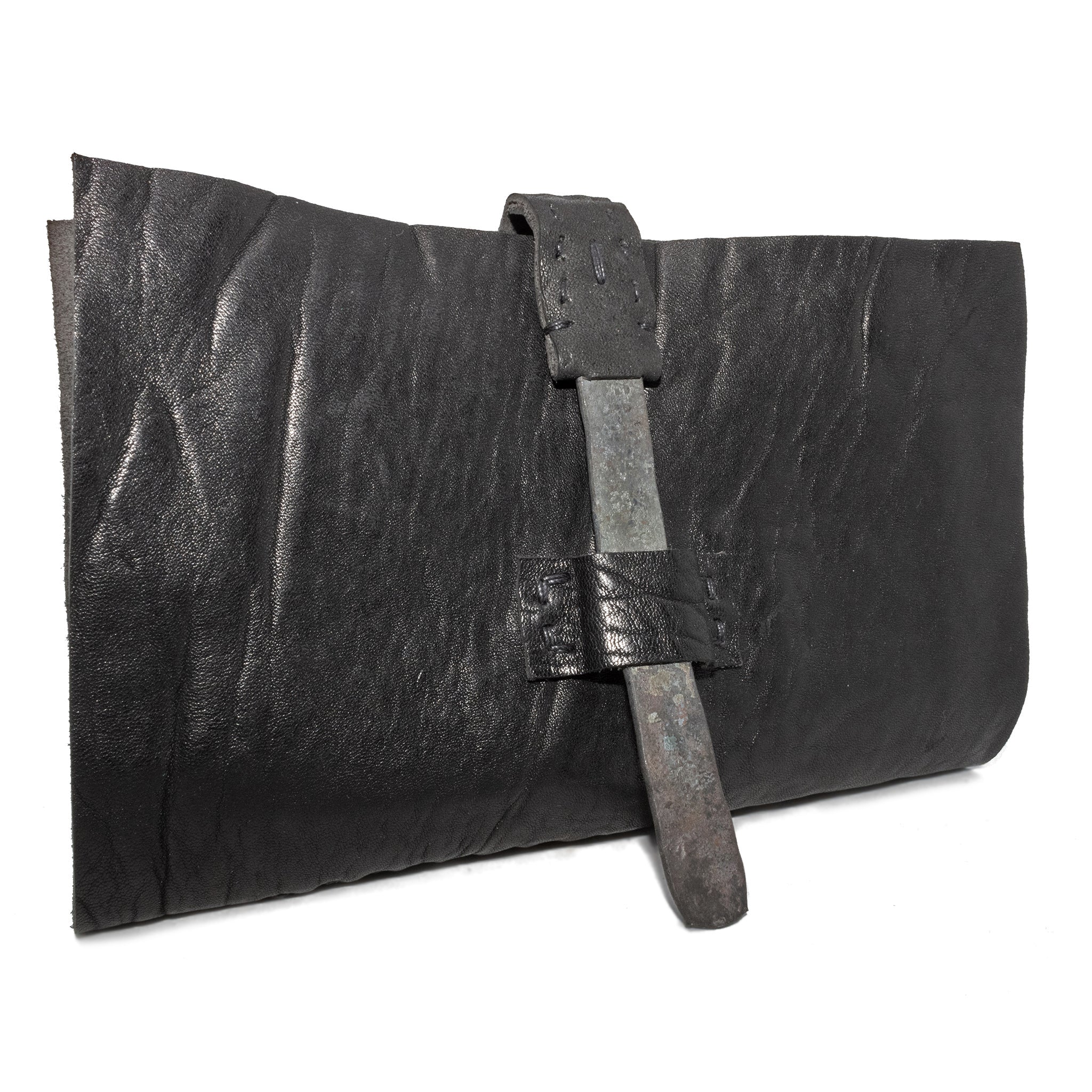 avant garde hand sewn horse leather bags, belts, wallets and accessories | atelier skn