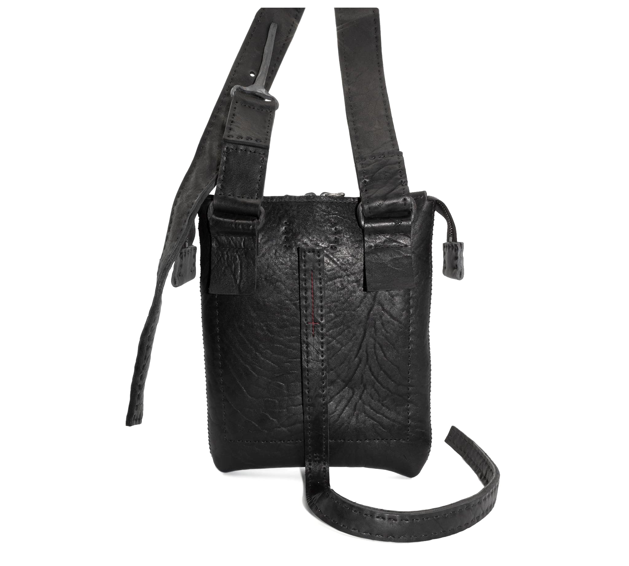 atelier skn | matte black vegetable tanned horse culatta leather sling bag