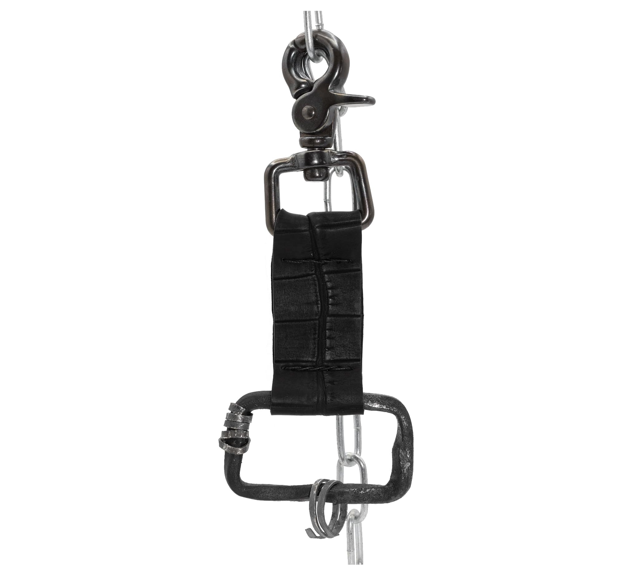 the hand sewn crocodile leather keychain features a flat matte black dye treatment and a distressed lobster swivel clip. a hand forged black iron ring holds the oxidised .925 silver key ring. Buy online from avant garde leather studio atelier skn.