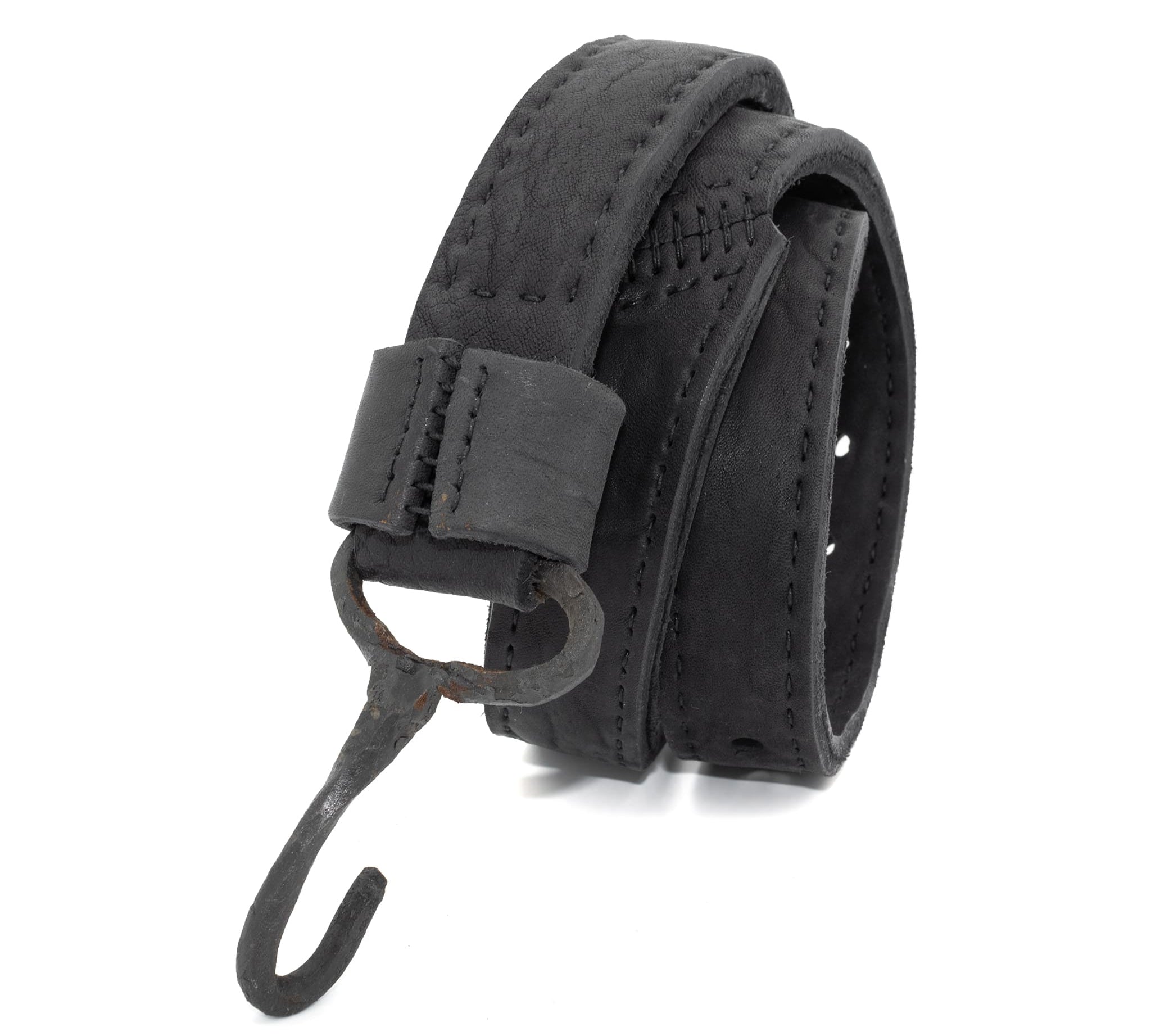 avant garde hand stitched horse culatta leather hook belt, with an iron dye finish. the belt features a minimal deconstructed silhouette with tonal japanese linen stitching and hand forged iron hook fastening. available to buy online from artisanal designer atelierskn.com 