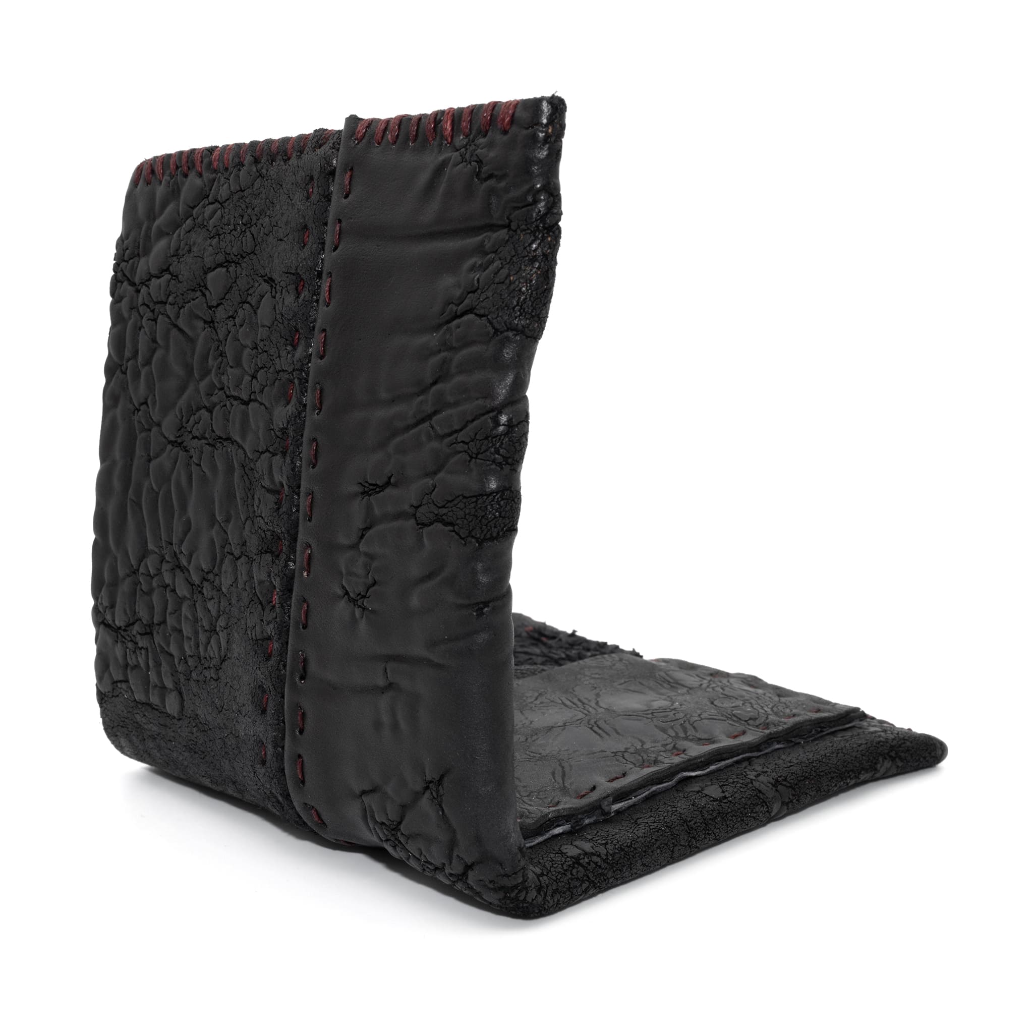 black reverse horse culatta leather closed seam bifold wallet | atelier skn
