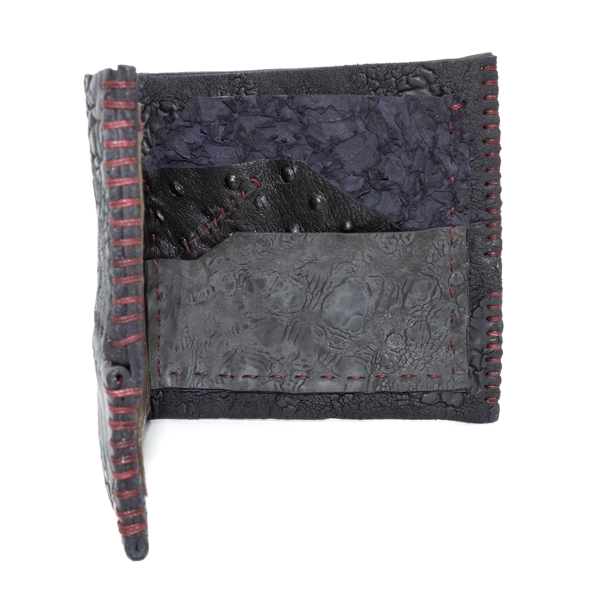 black reverse horse culatta leather closed seam bifold wallet | atelier skn