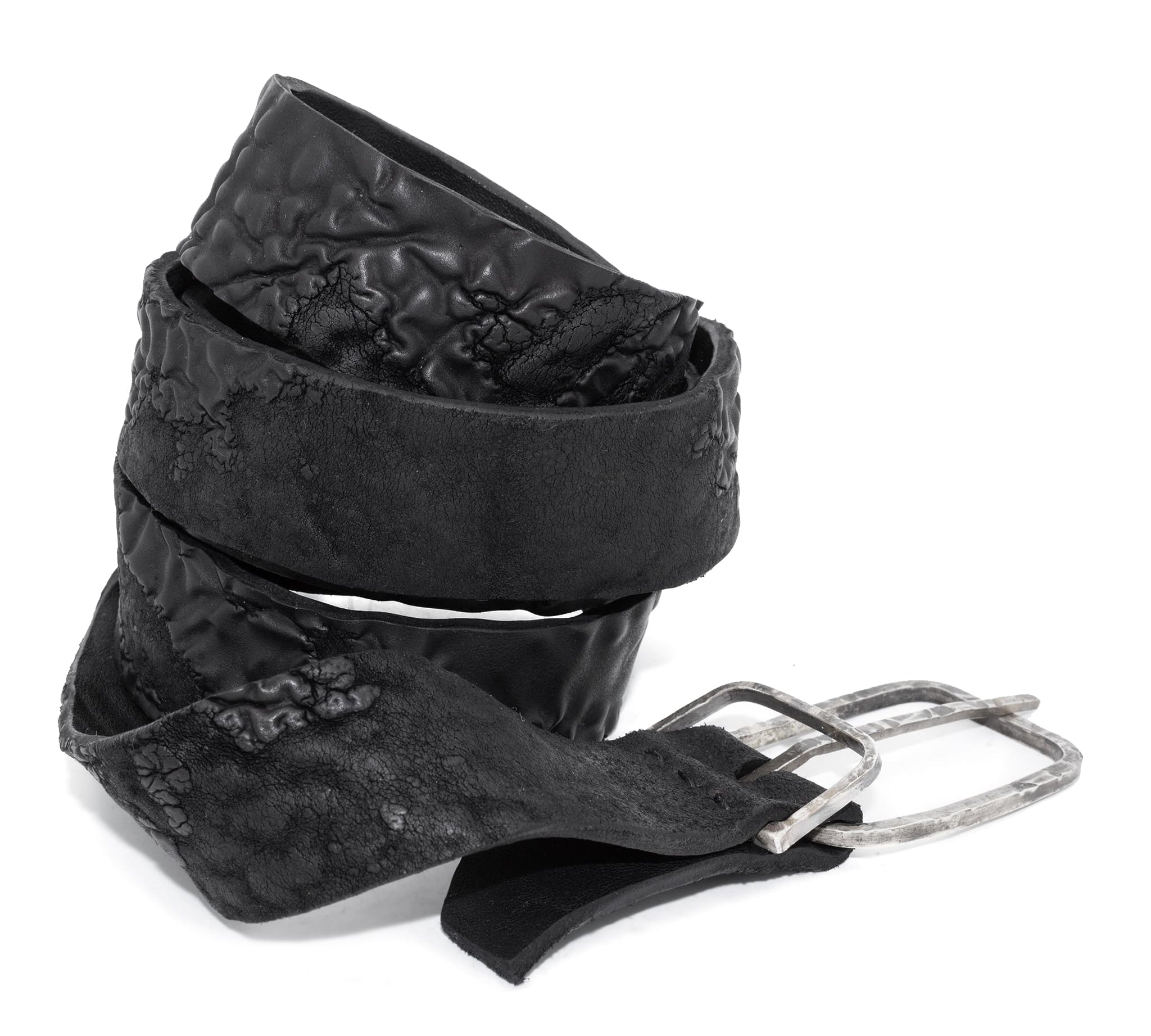 single layered object dyed matte black full grain reverse horse culatta leather belt with a hand forged oxidised .925 sterling silver buckle, expertly hand sewn by independent UK based artisanal designer atelier SKN.