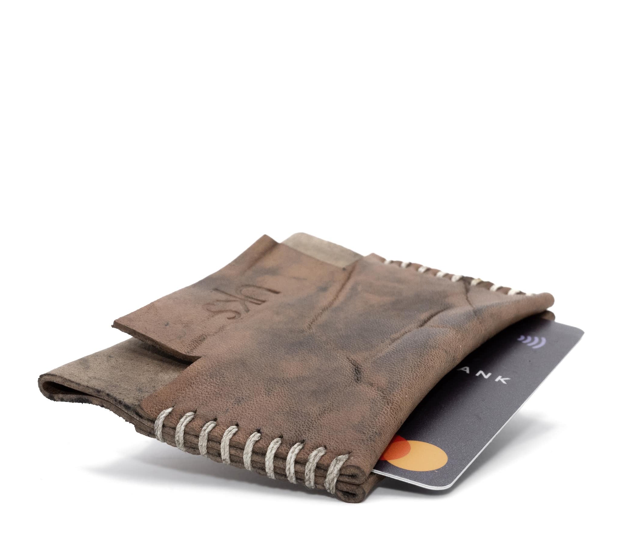 minimal horse leather cardholders from atelier skn