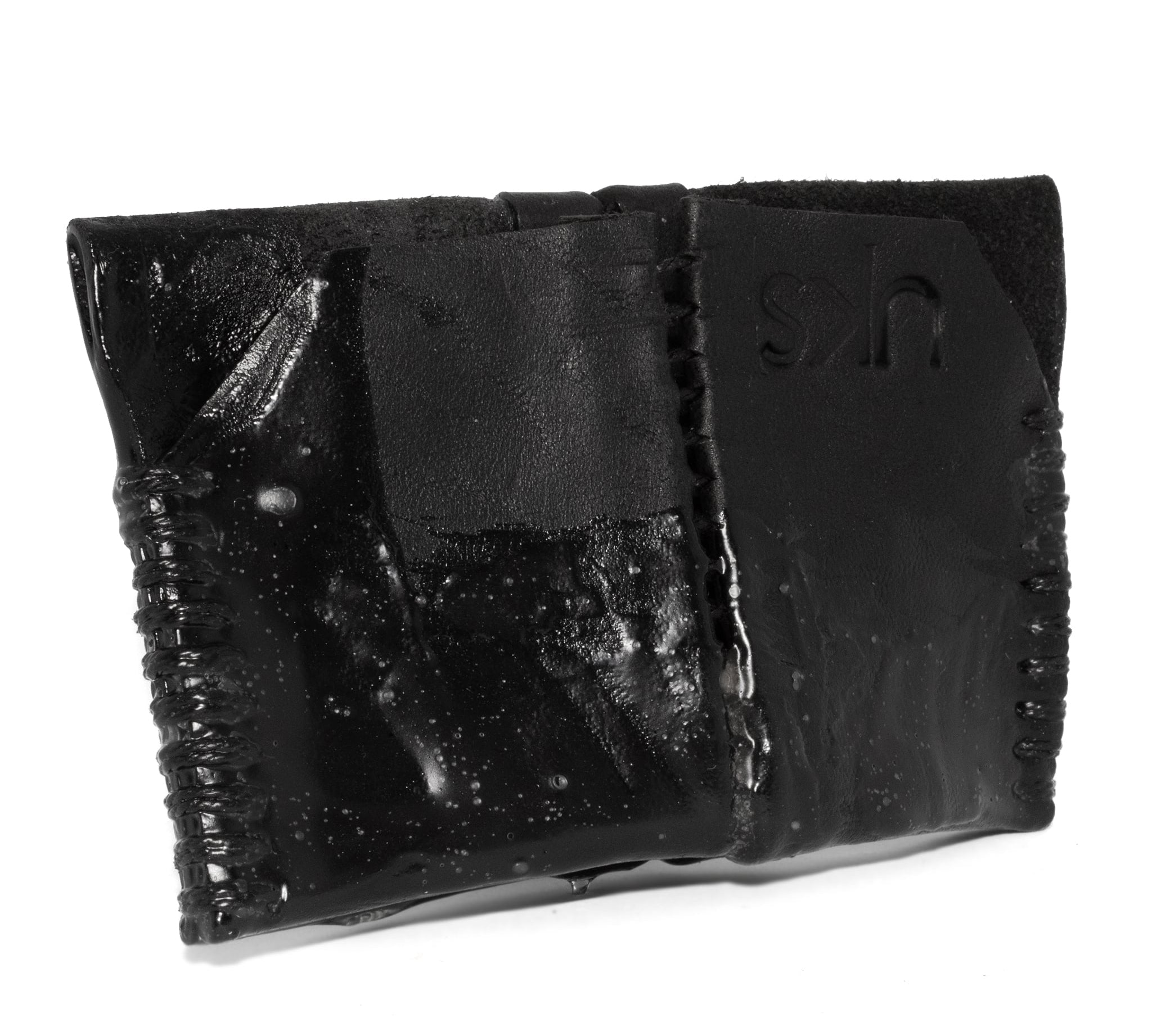 liquid rubber horse leather cardholder from atelier skn