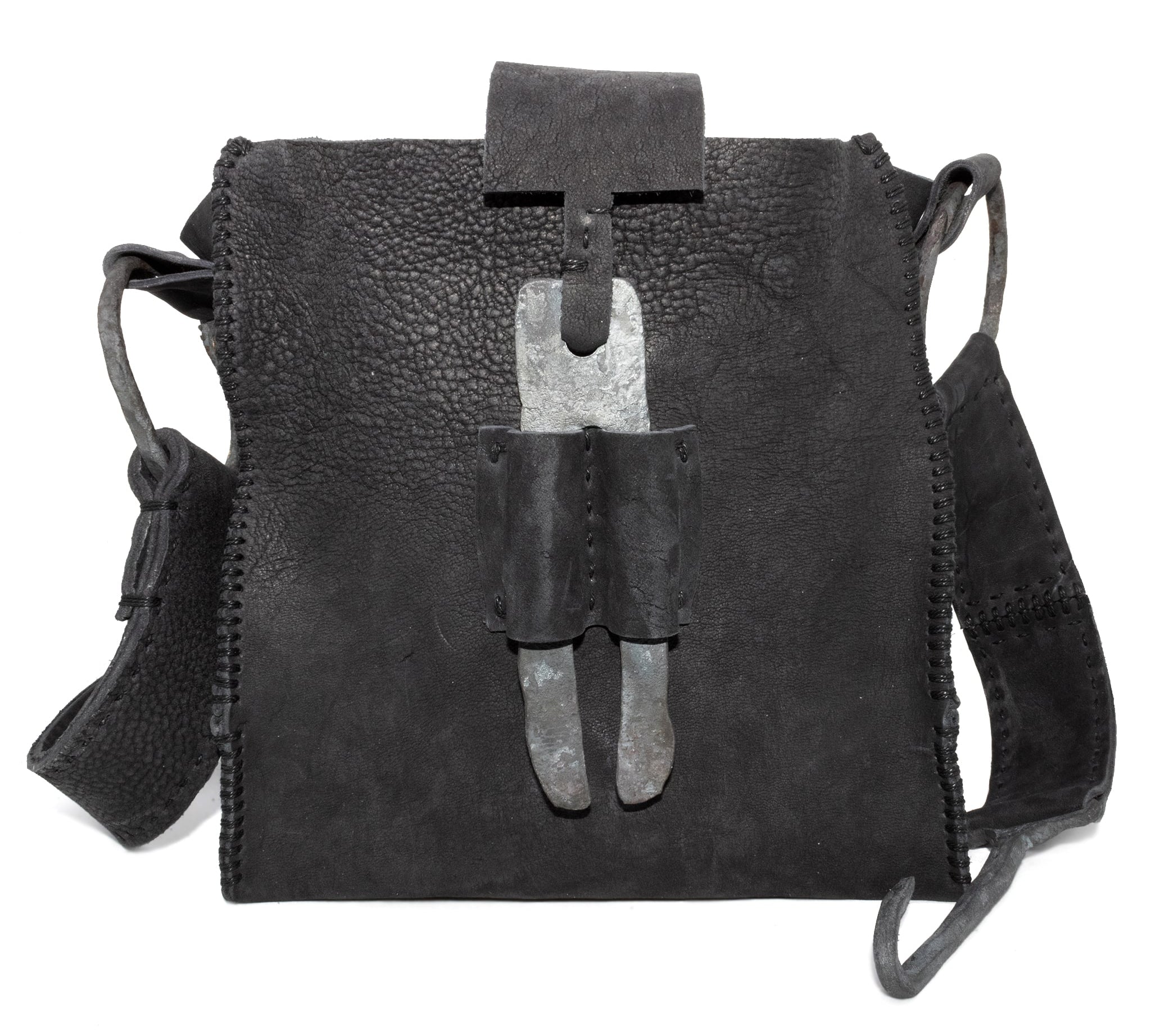 avant garde hand sewn leather shoulder bags from atelier skn.